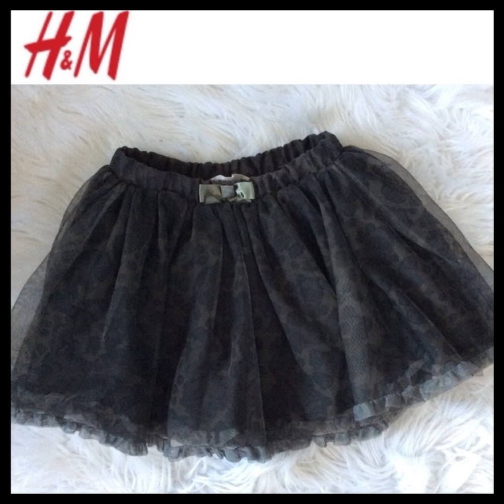 H&M Girl’s Camo Tulle Skirt